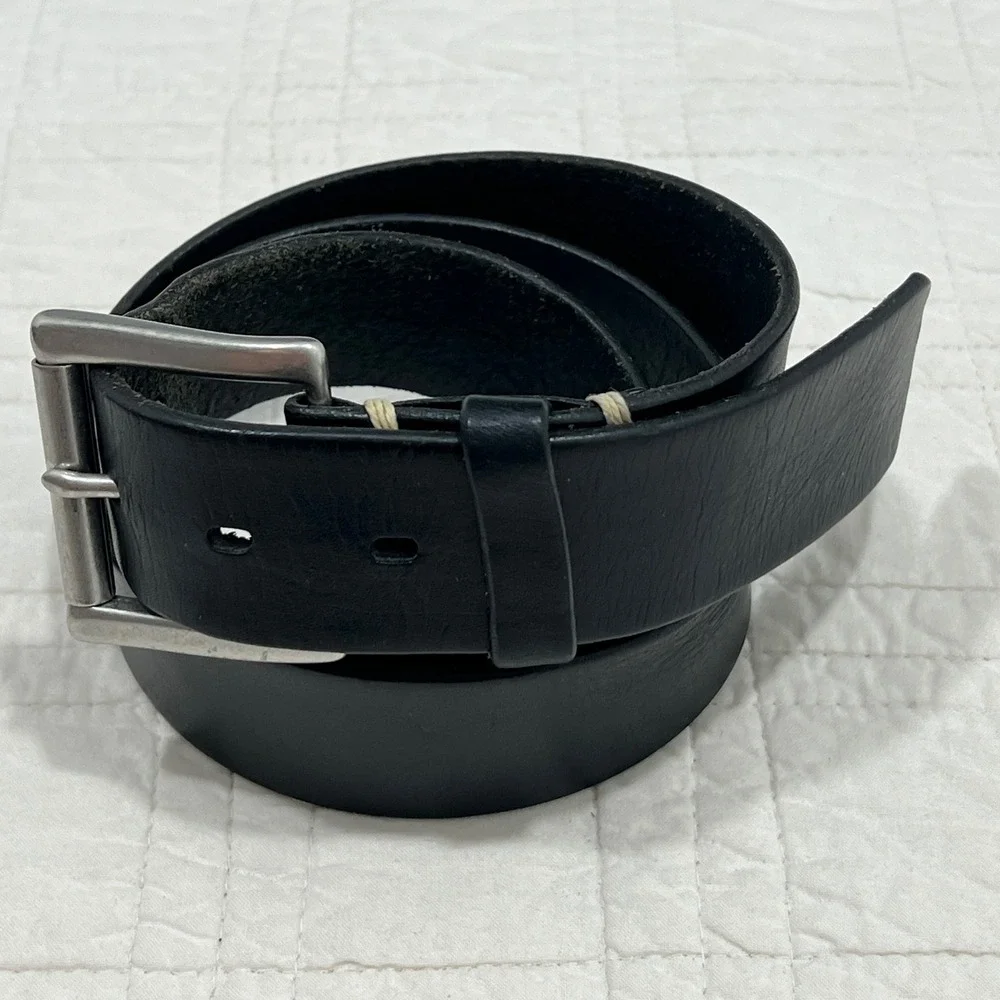 Johnston & Murphy Mens Black Leather Belt Size 36 Solid Brass Made in USA